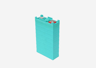 Buon prezzo cellule prismatiche di 3.2v 100ah Lifepo4 per il contenitore di ESS/sistema di memorizzazione a energia solare in linea