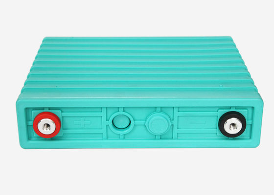 Buon prezzo Batteria al litio dei pp Shell 3C 3.2V 200Ah Lifep04 in linea