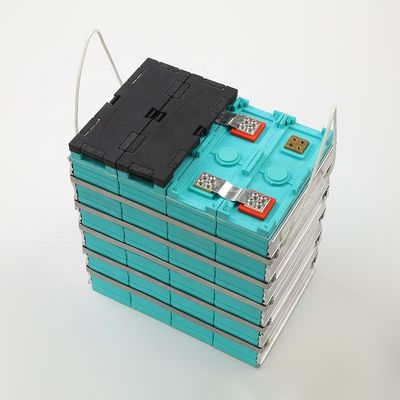 Buon prezzo batteria al litio di 3.2V 200Ah LiFePo4 per il motorino elettrico in linea