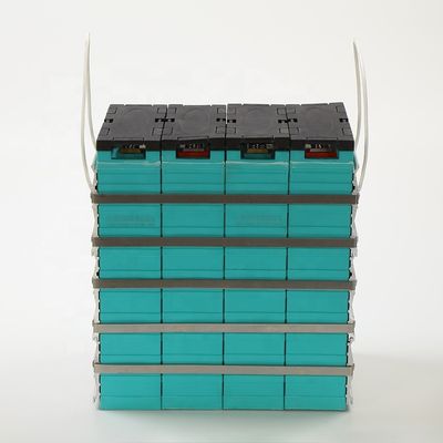 Buon prezzo L'UL ha certificato 3.2V 200Ah Li Ion Battery ricaricabile in linea